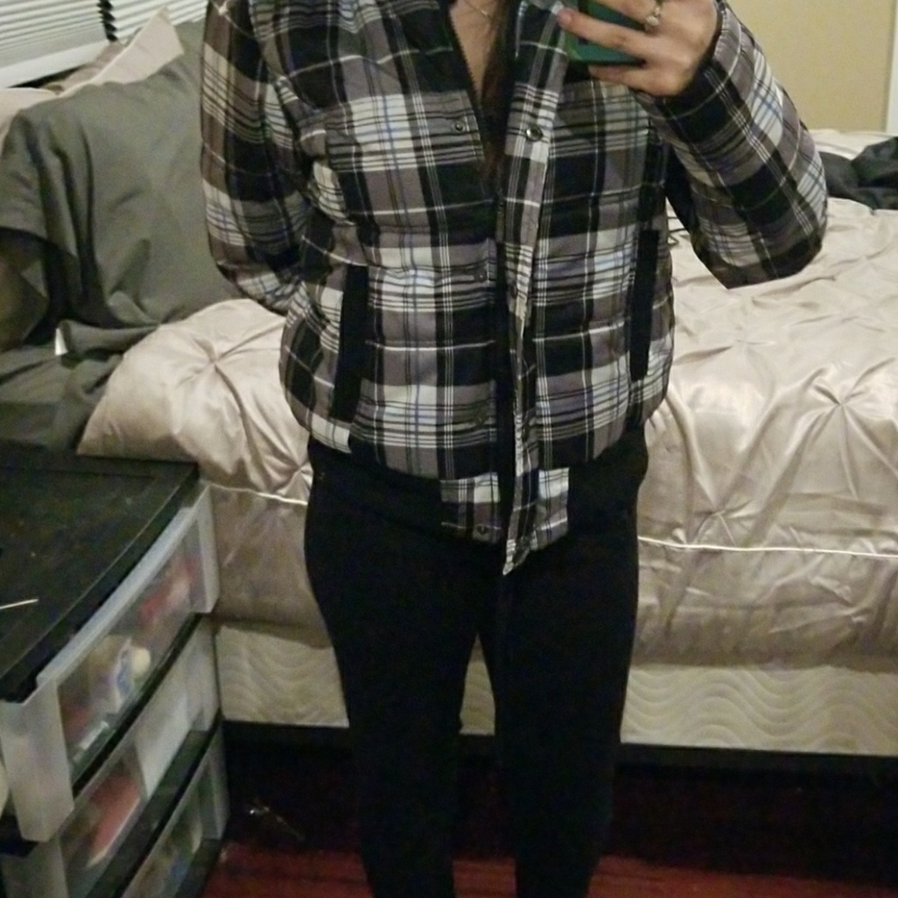 Winter jacket - Picture 2 of 4